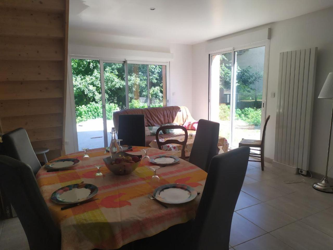 Duplex Avec Jardin Et Grande Terrasse 8-10 Personnes Villa Campagnan Екстериор снимка